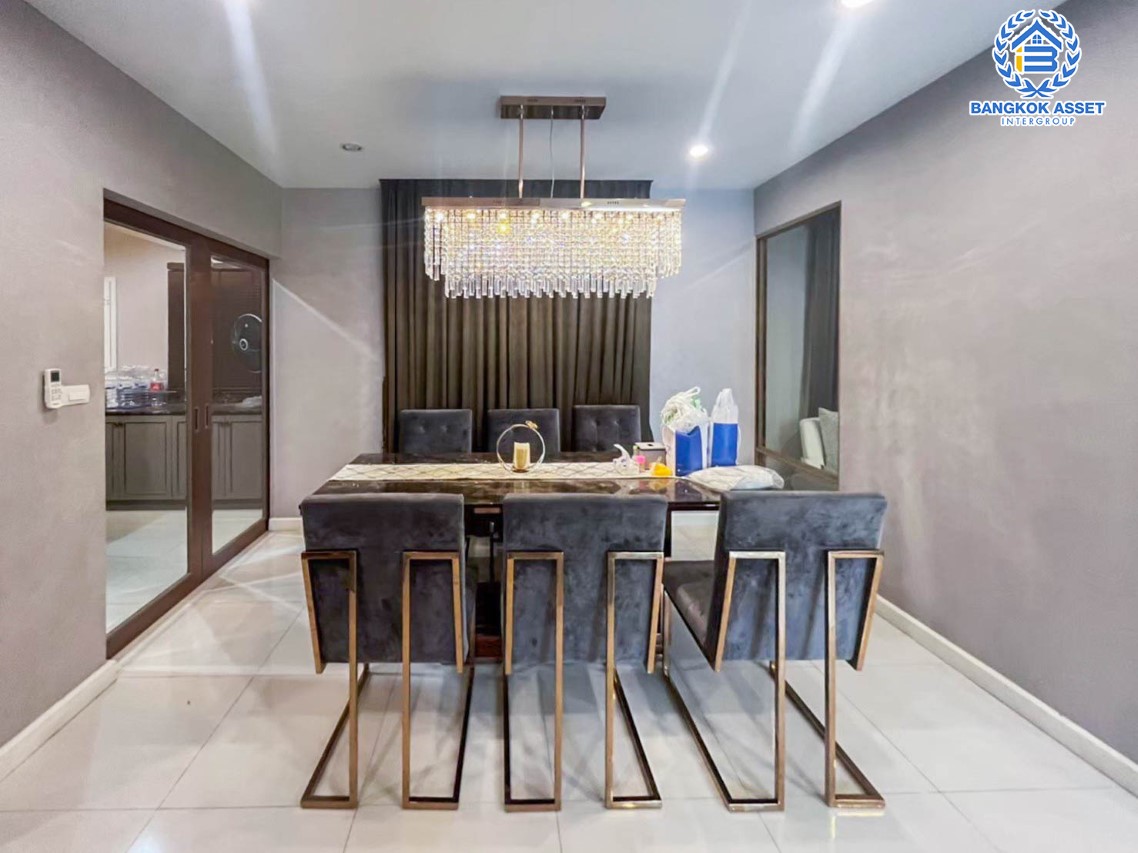 *****บ้านเดี่ยวมือสอง ม.ภัสสร แจ้งวัฒนะ-ชัยพฤกษ์ เนื้อที่กว้าง 61 ตร.ว. ฟังก์ชัน 4 ห้องนอน 3 ห้องน้ำ 2 ที่จอดรถ บ้านแต่งใหม่ เรียบง่ายแต่หรูหรา ดูทันสมัย โครงการตั้งบนทำเลแห่งการเดินทาง เชื่อมต่อถนนแจ้งวัฒนะ, ถนนราชพฤกษ์, ถนนติวานนท์ เพียง 10 นาทีถึงเซ็นทรัลแจ้งวัฒนะ ใกล้จุดขึ้นทางด่วน "แจ้งวัฒนะ" จองเลย!